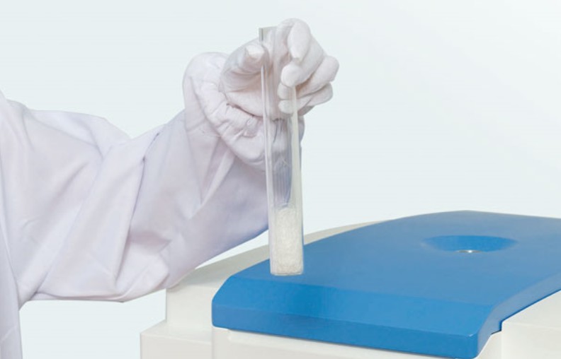 Determination of Oil Content in Viscose Fiber — Low-Field NMR Method