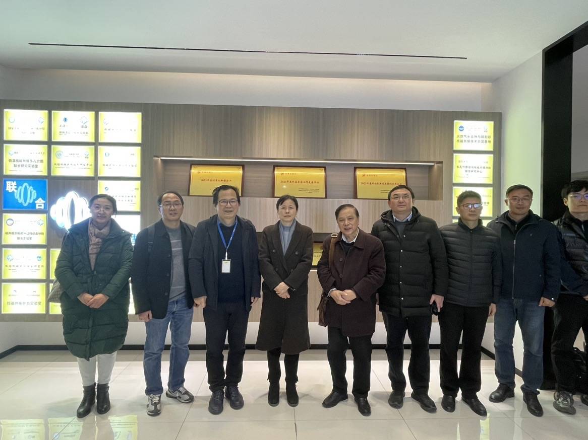 University-Industry Collaboration to Build a Joint Technology Innovation Alliance – Suzhou University of Science and Technology Niumag Visit