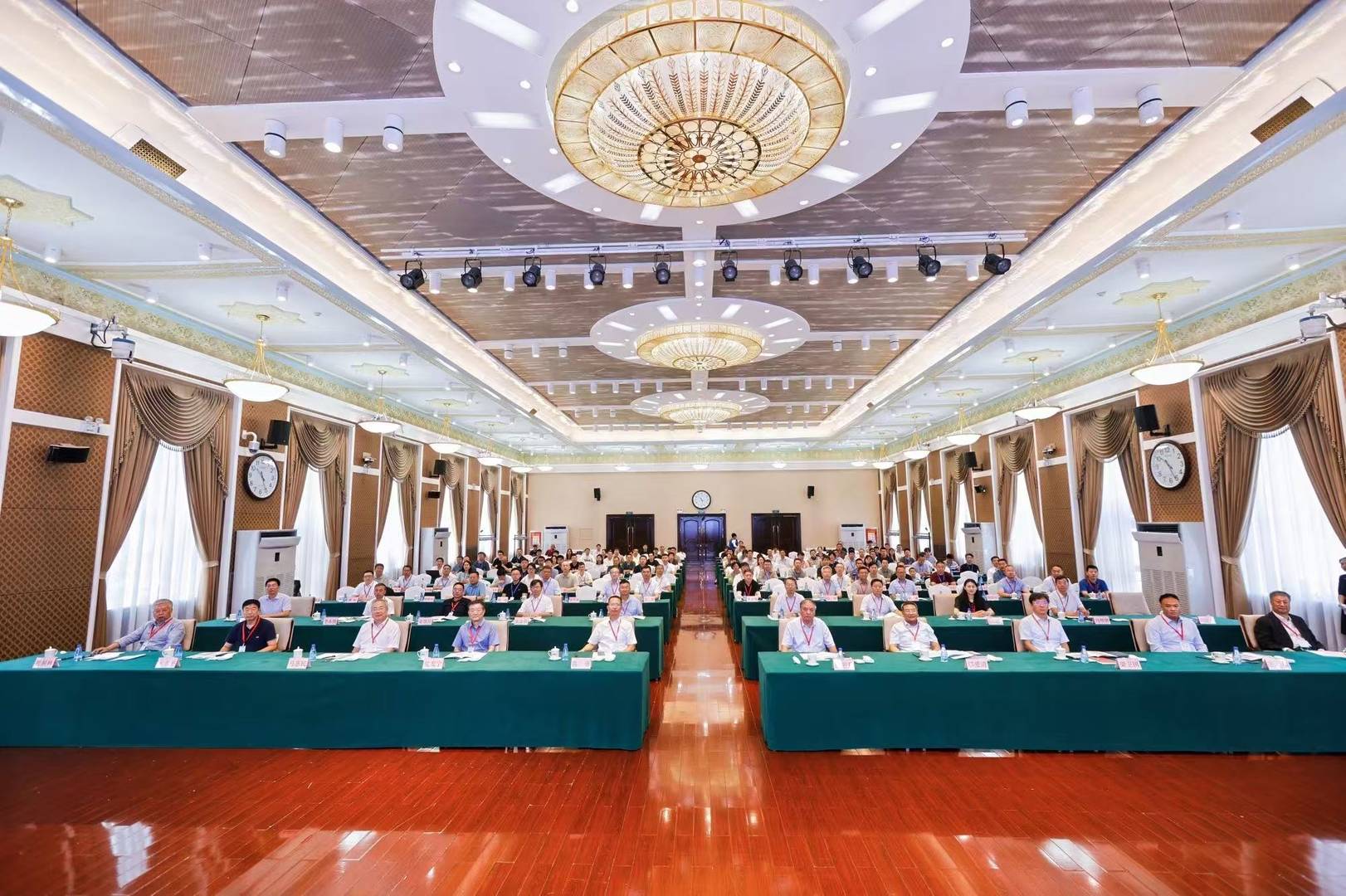 NIUMAG in the Spotlight | Advancing Geotechnical Frontiers! Suzhou NIUMAG Showcases Low-Field NMR Technology at the 4th Northwest Geotechnical Mechanics Conference